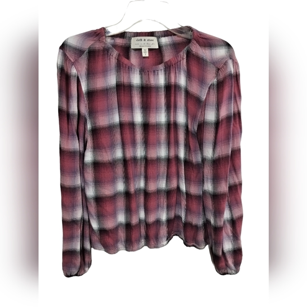 2133) Cloth & Stone Anthropologie Mauve, Red, Plaid Flannel Top Size Small